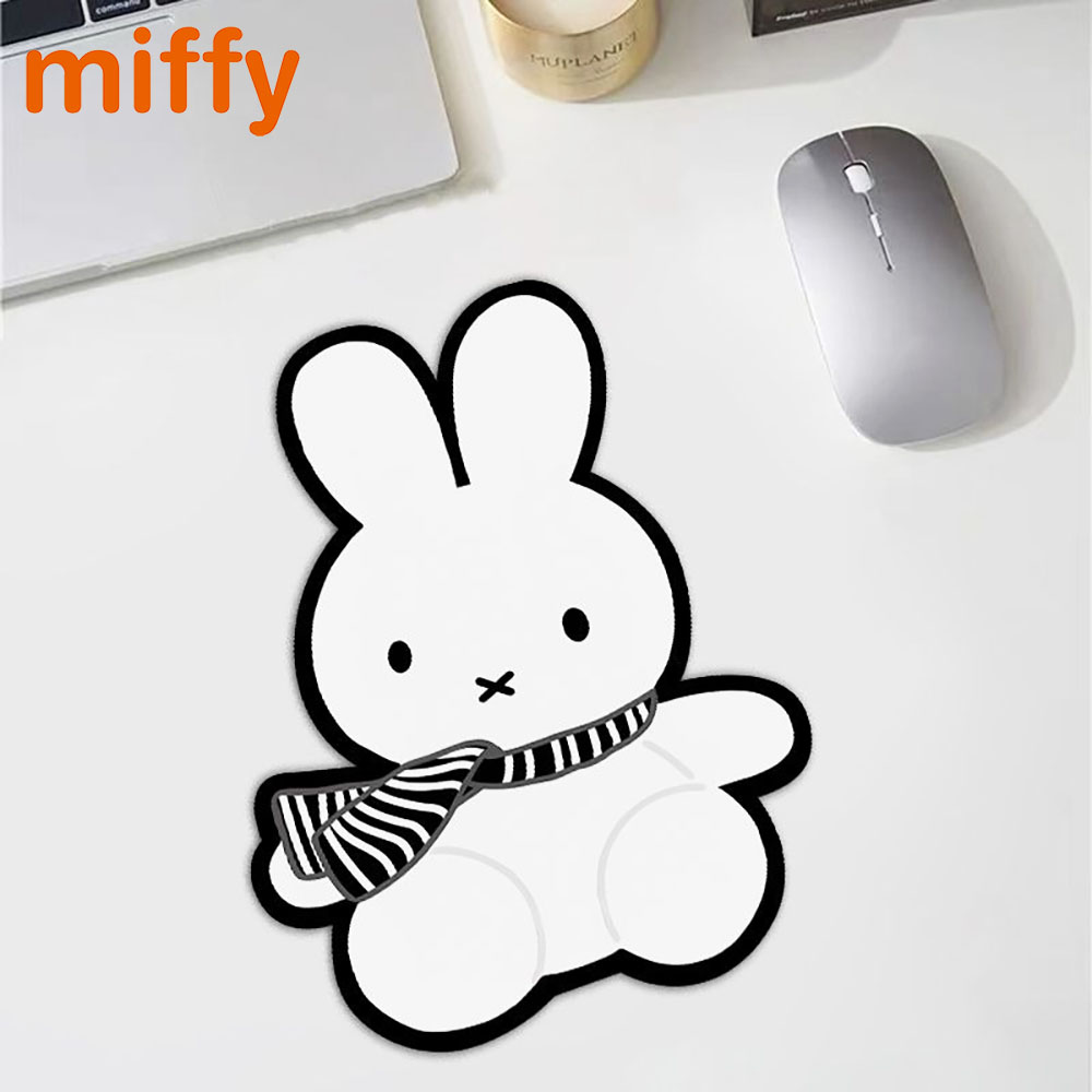 Kawaii Miffy Cute Mouse Pad Ca - Camp Table Folding recensie en prijs